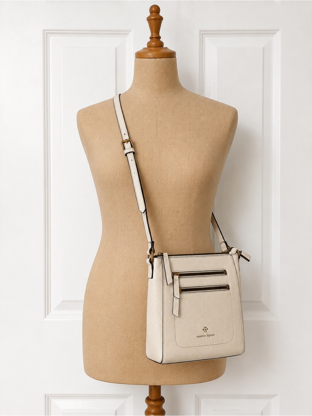 Classic Minimalist Nanette Lepore Ivory Pebbled Crossbody Bag Double Zip Gold